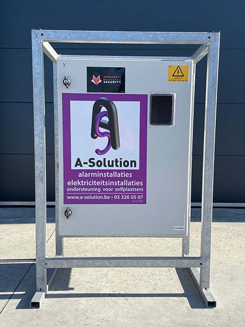 Voorkant grote werfkast